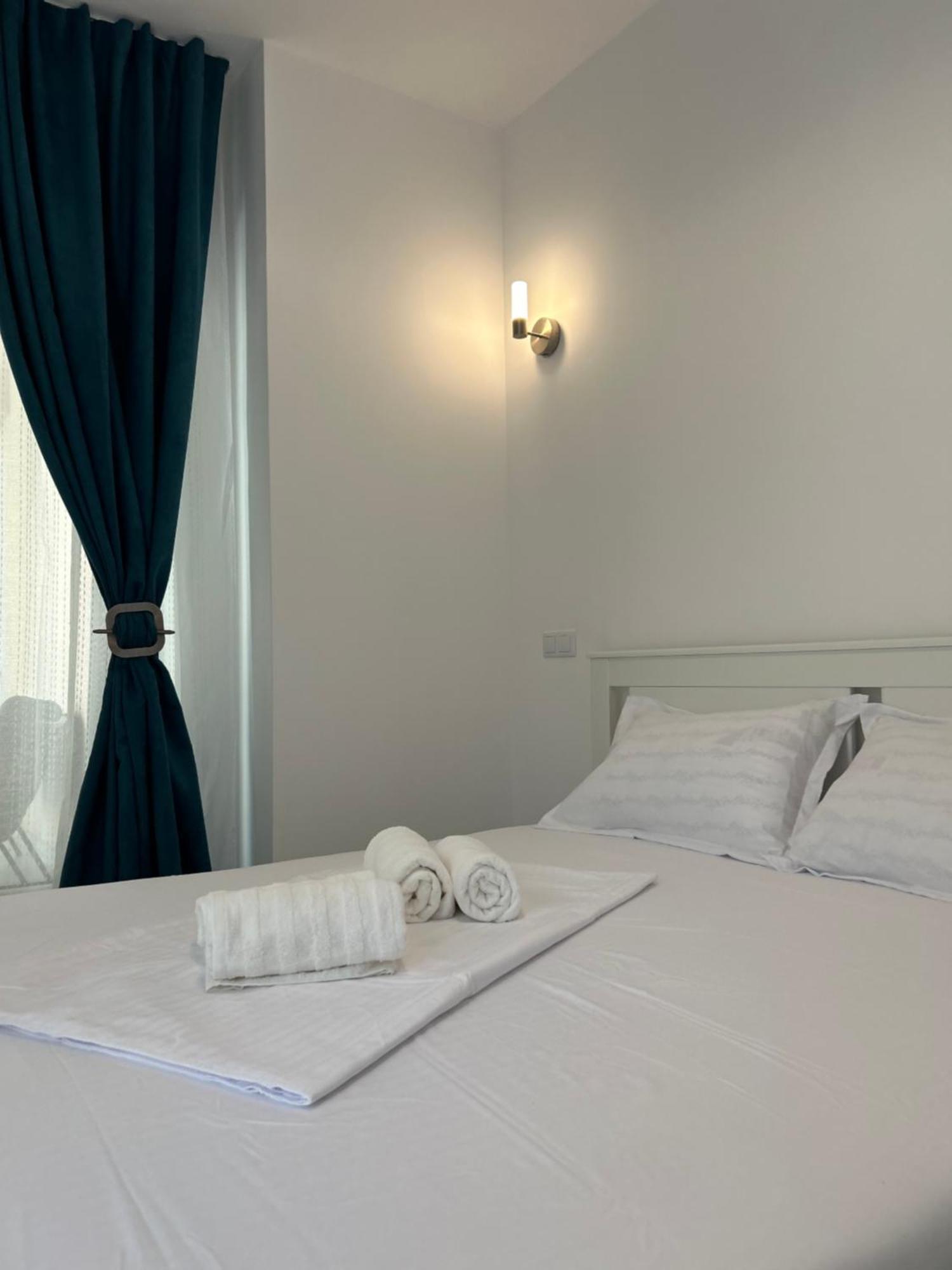 Residence Toscana#9 New Otopeni Exterior photo